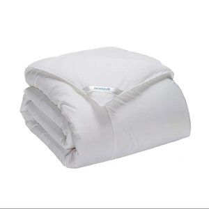 Nestwell™ Medium Warmth Down King Comforter